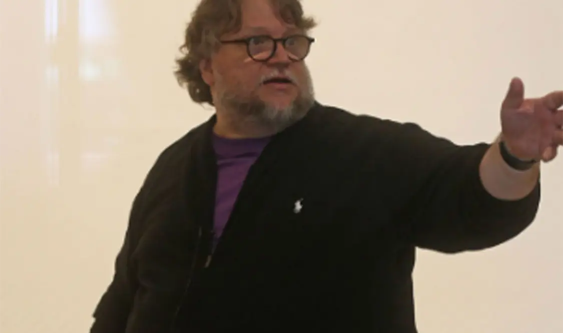 Está lejos y malinformado