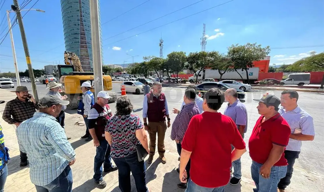 Supervisa Ángel Torres arranque de obra del paso a desnivel