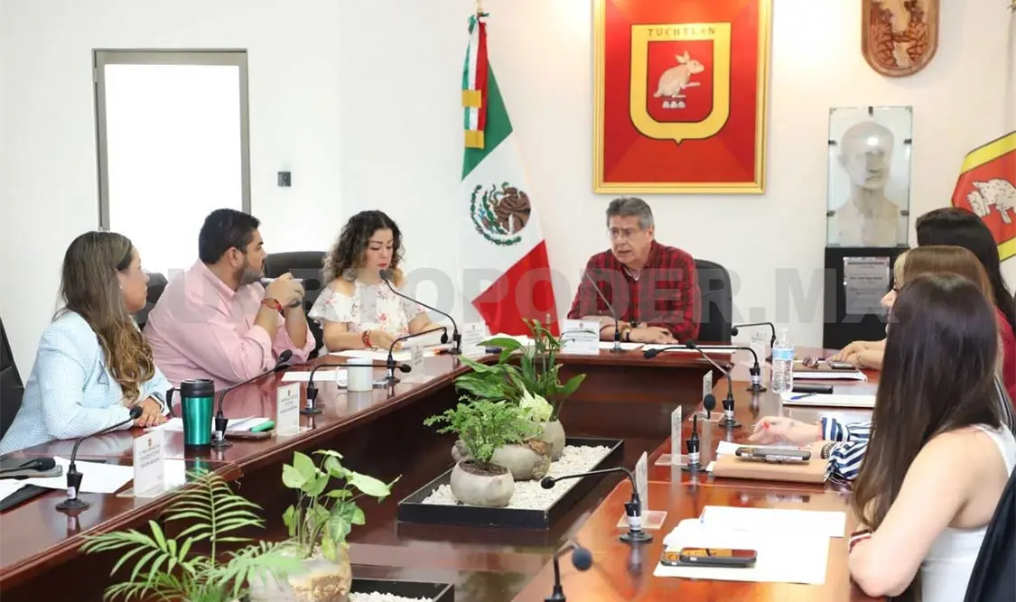 Autorizan presupuestos donativos y rehabilitación
