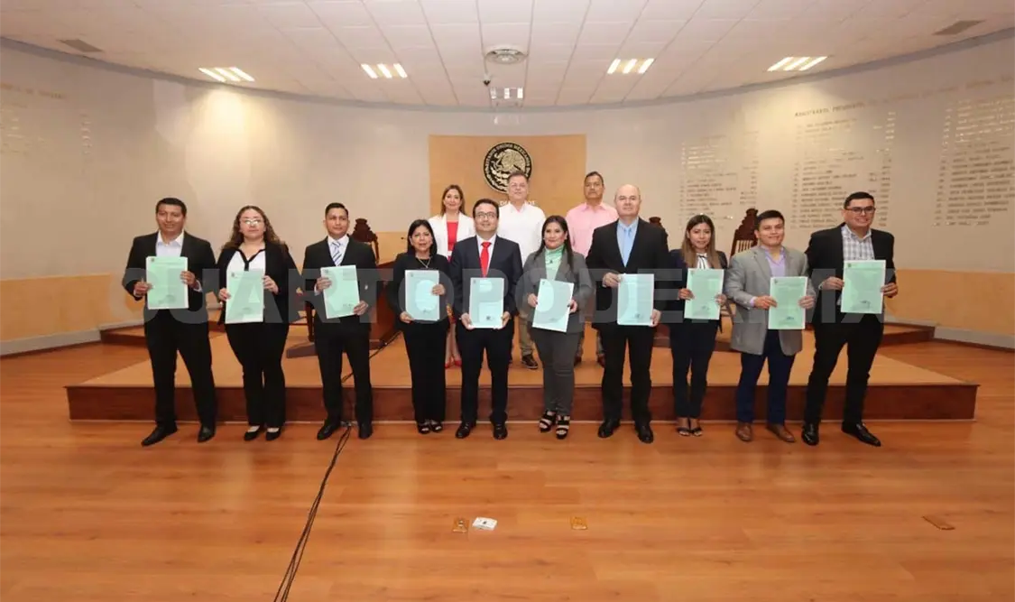 Nombran a nuevos servidores de juzgados del PJE
