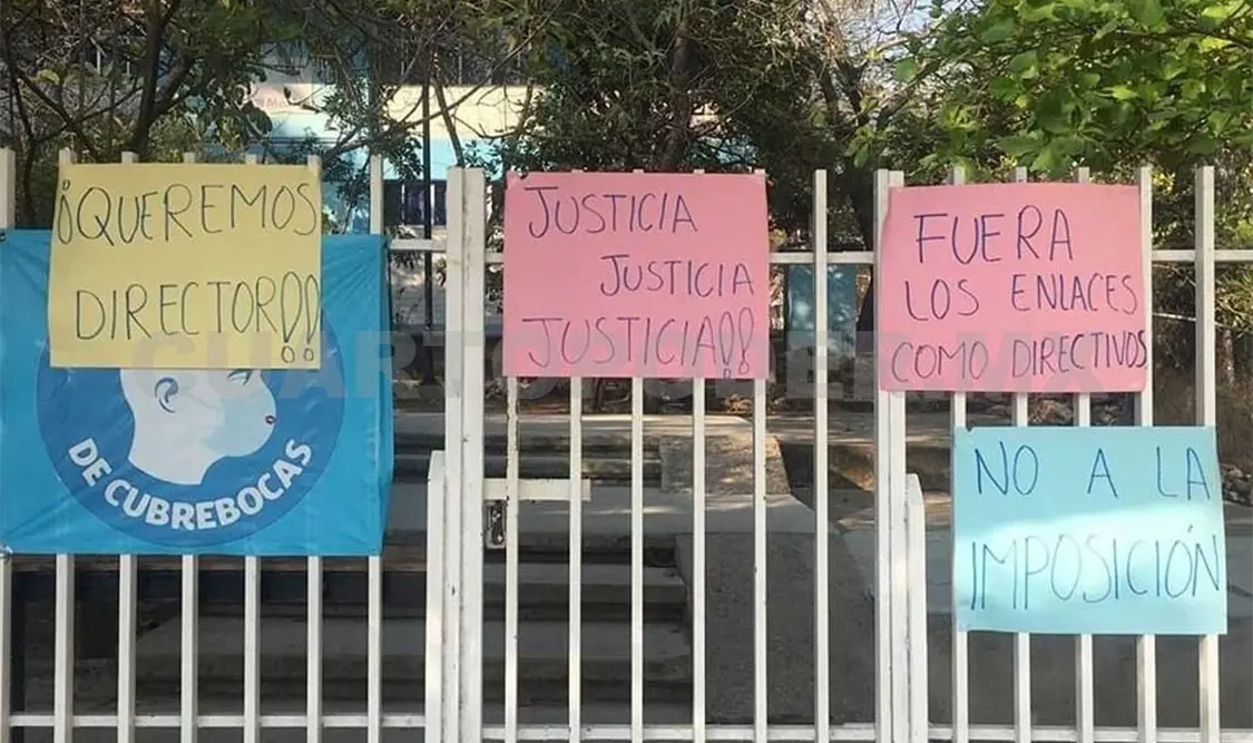 Alumnos piden convocatoria para licenciatura en Educación