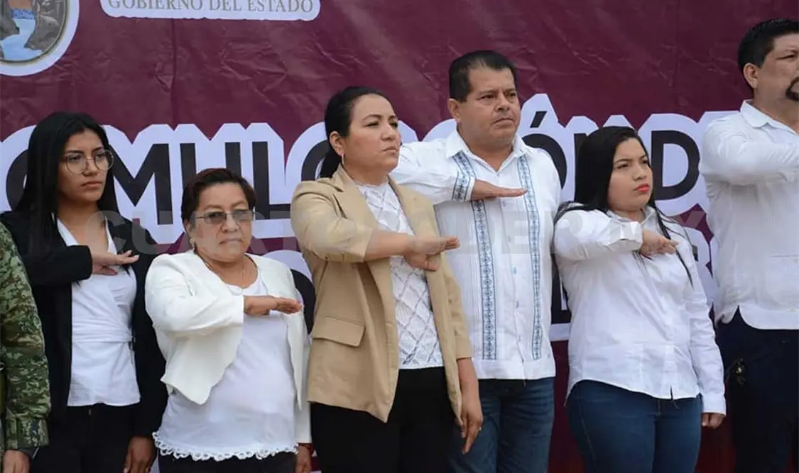 Celebran aniversario de la Constitución Política de México