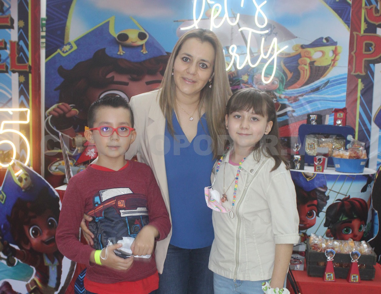 Celebrando a Juan Pablo y José Manuel