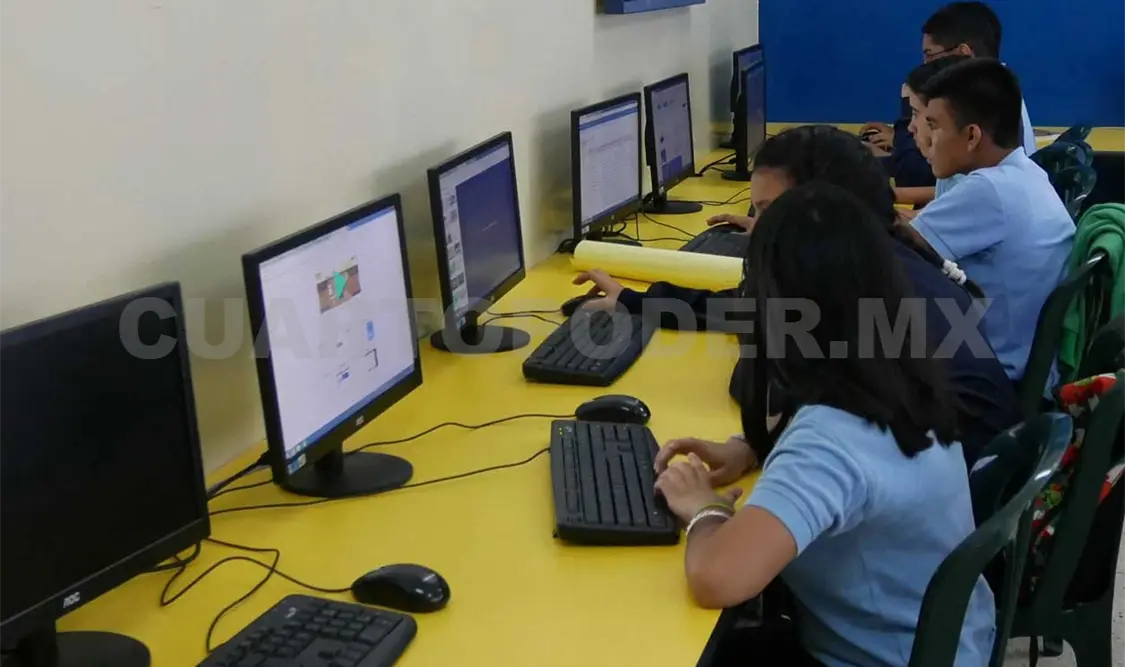 Invierten 26 millones de pesos en escuelas