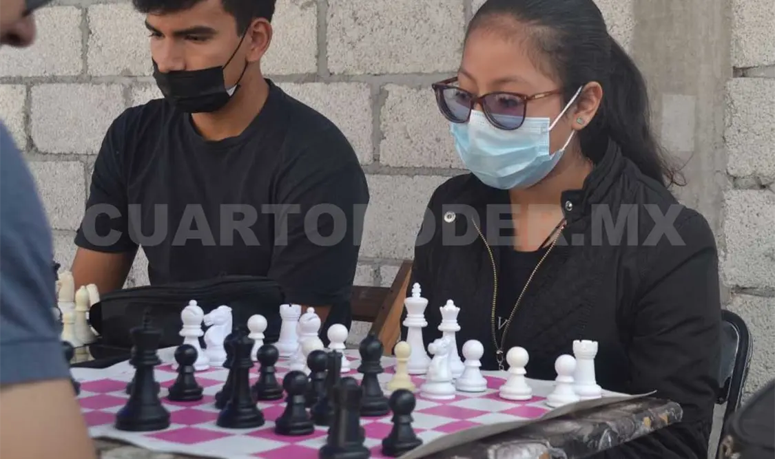 Erandi Hernández gana torneo estudiantil