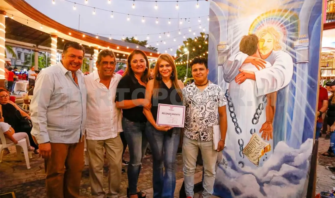 Con éxito se realiza festival del postre y noche de trova