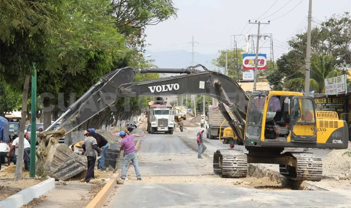 Inversión en obra pública debería alcanzar 10 mil mdp