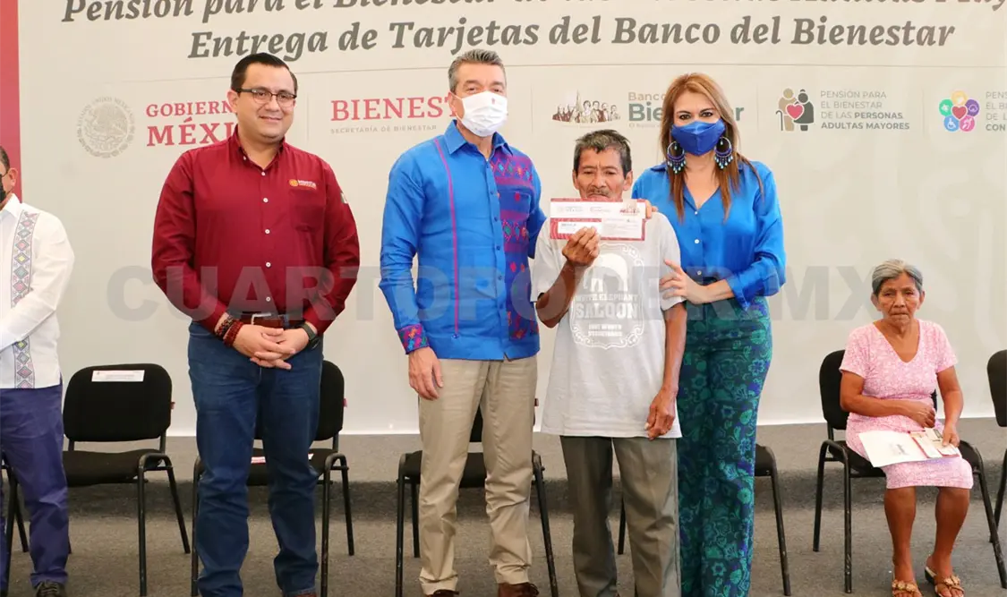 Entrega tarjetas de nueva incorporación a pensiones