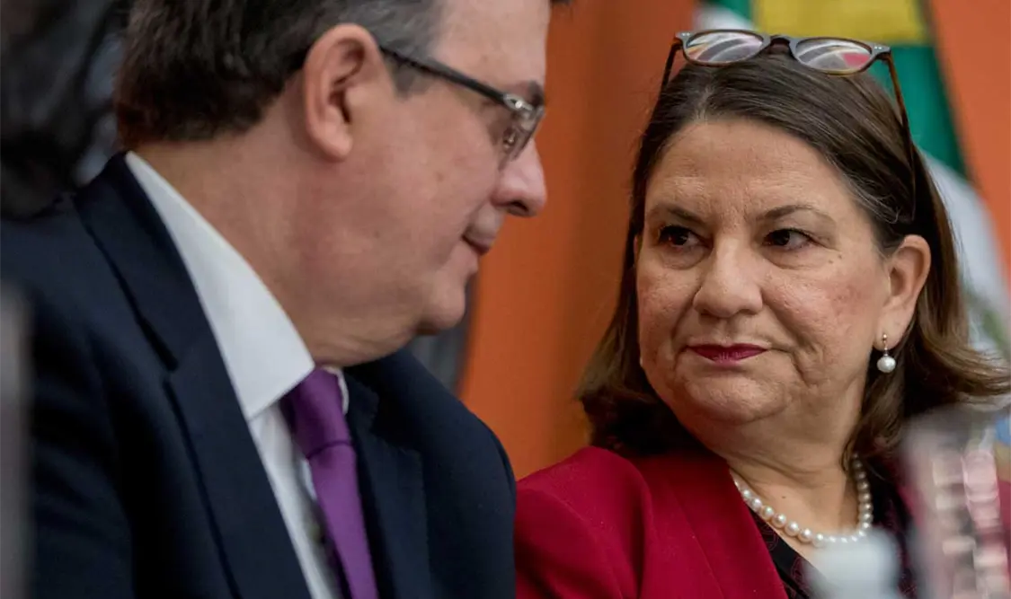 Ebrard rechaza acusaciones de Martha Bárcena