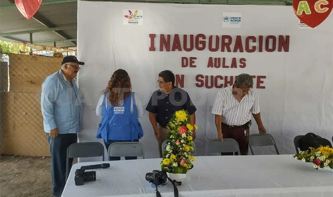 Inauguran aulas en dos escuelas