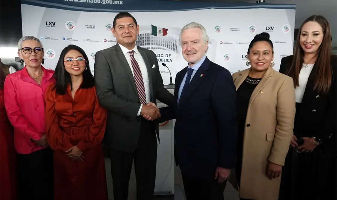 Ambas cámaras del Congreso de la Unión se han instalado en sesión permanente para romper el “burocratismo legislativo”. Cortesía