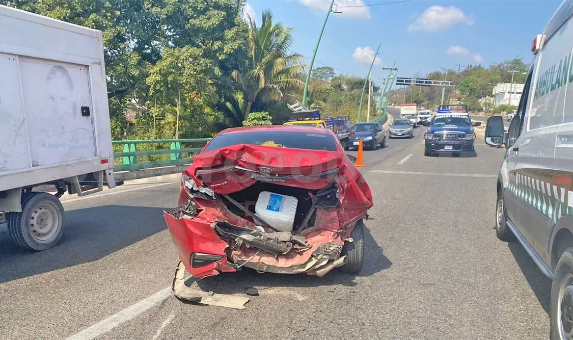 Se estrella por alcance frente a Cahuaré; un herido