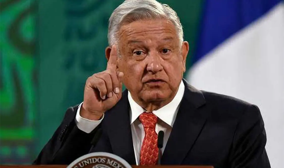 Firma AMLO decreto para protección del litio en México