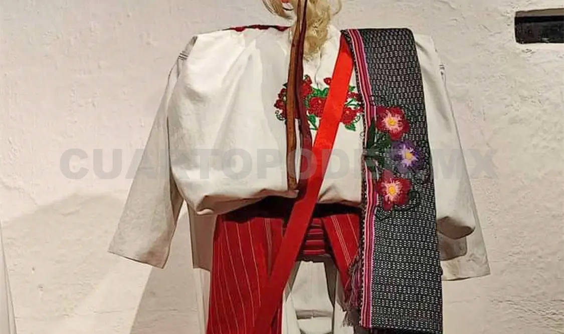 Presentan tradición del Carnaval de Huixtán