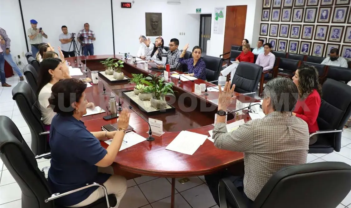 Autorizan rehabilitación de vialidades en Tuxtla