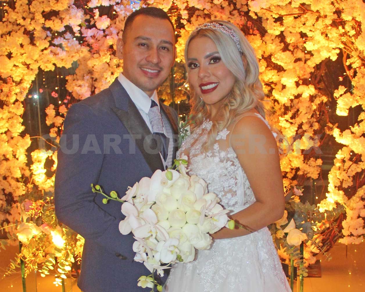 Celebran su enlace matrimonial