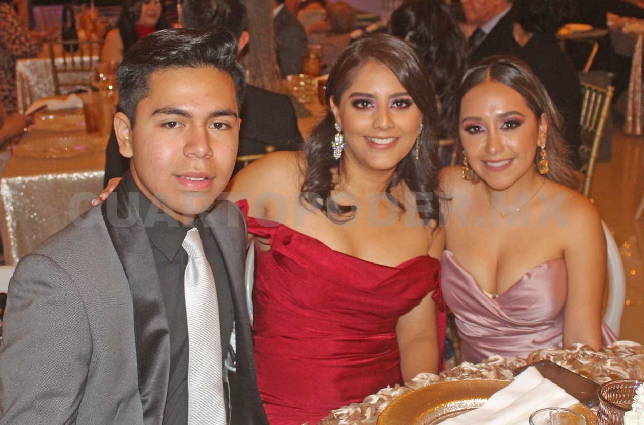 Celebran su enlace matrimonial