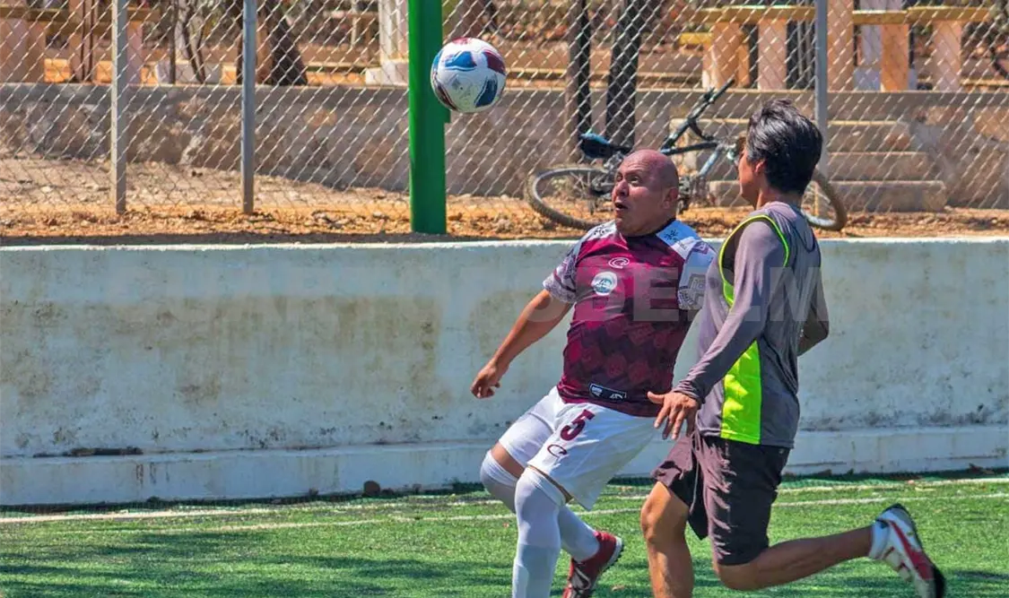 Jaguares Negros deja escapar la victoria