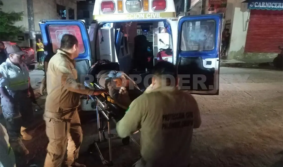 Es hospitalizado tras sufrir aparatoso percance