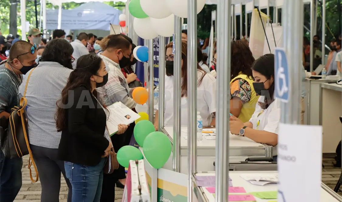 Empleos formales con aumento anual del 9.8 %