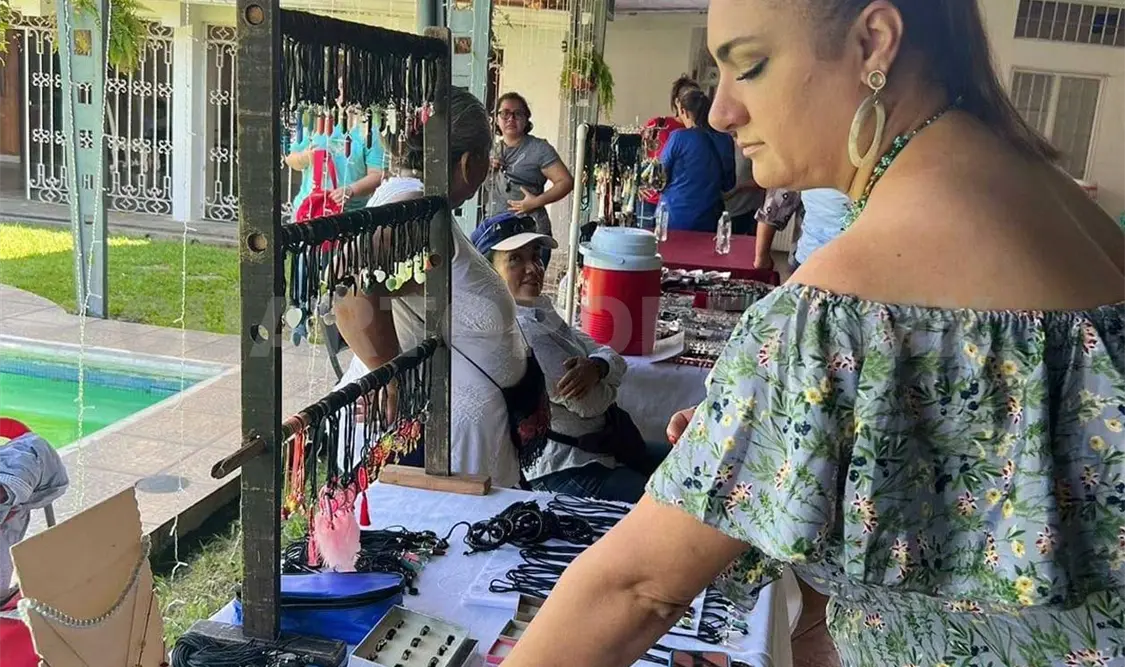 Persisten restricciones laborales en mujeres