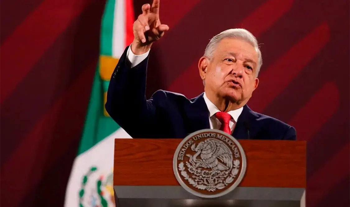 Critica Obrador intención de restituir a Jacobo Molina