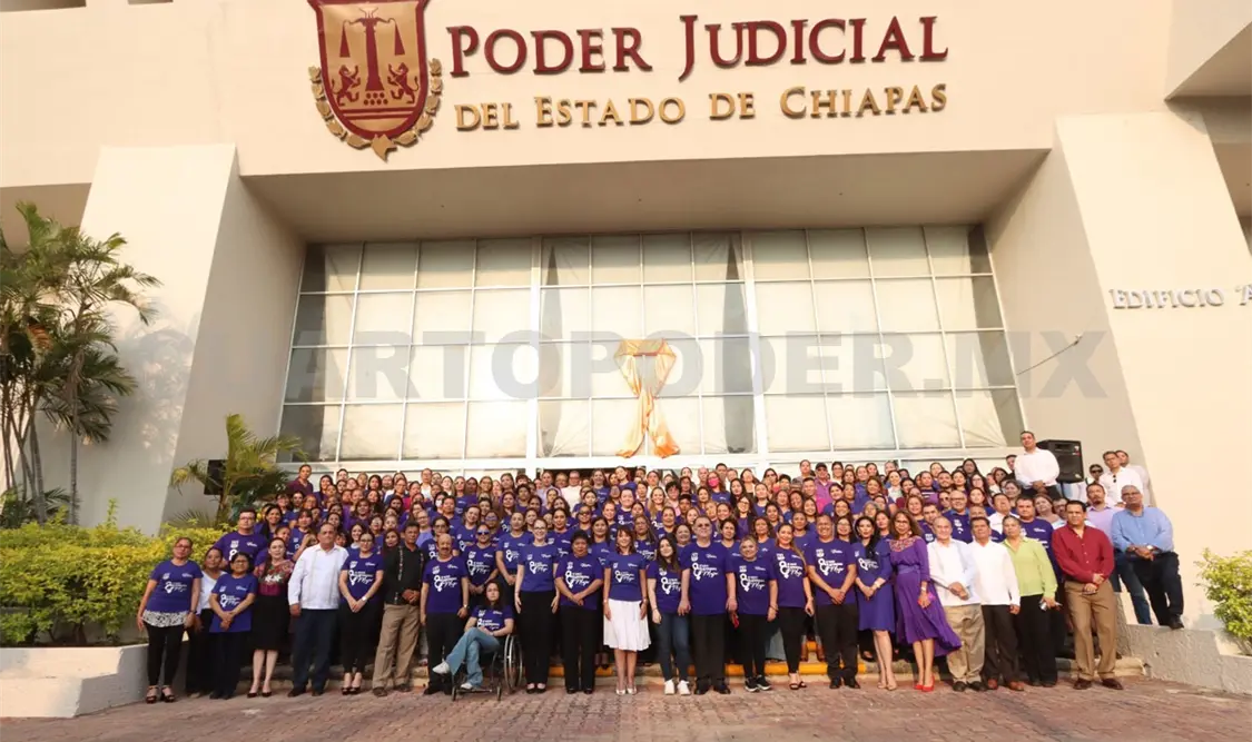 Realiza voluntariado fotografía conmemorativa por el 8M