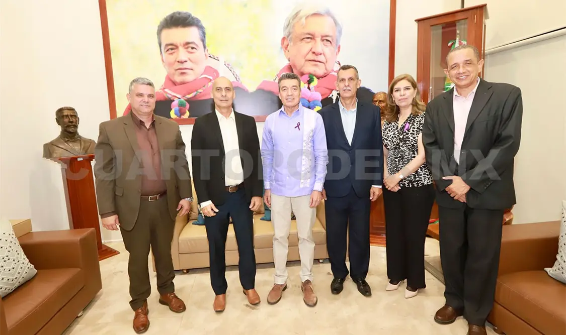 Se reúne Ejecutivo con Lauchy Sañudo