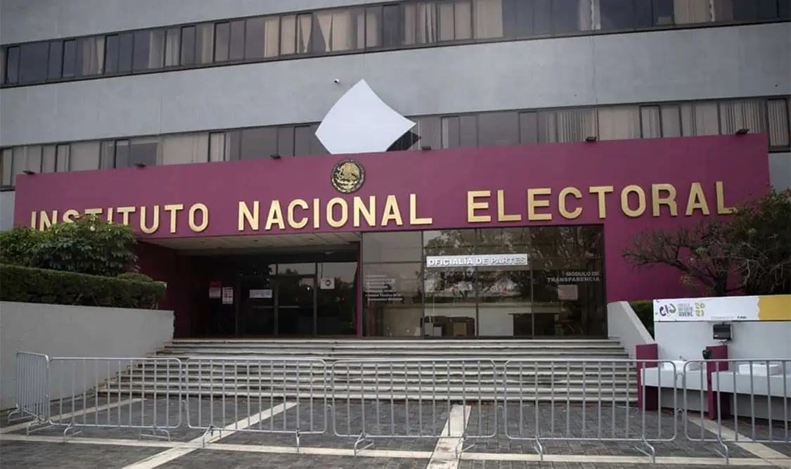 El INE sostuvo que está defendiendo no solo su autonomía, sino el Estado democrático establecido en la Norma Suprema. Cortesía