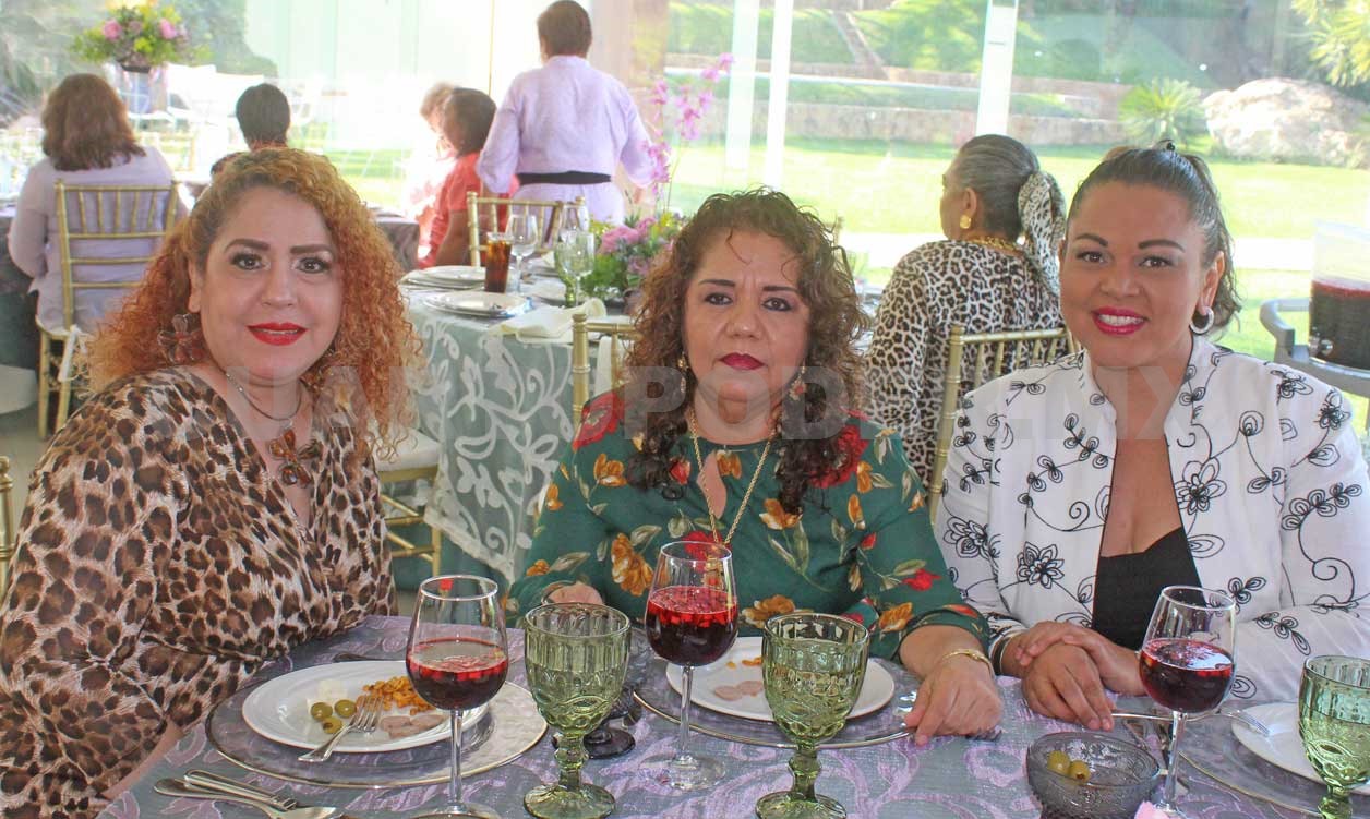 Amanda celebró 60 años