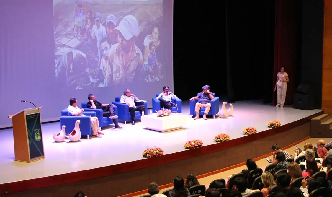 El encuentro se llevó a cabo en el Auditorio Universitario. Cortesía