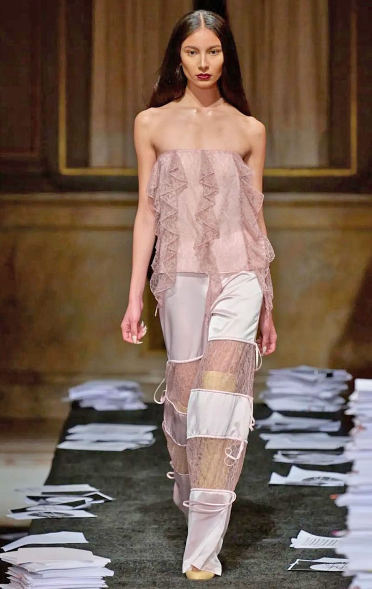 Chiapaneca sorprende en NY-París Fashion Week