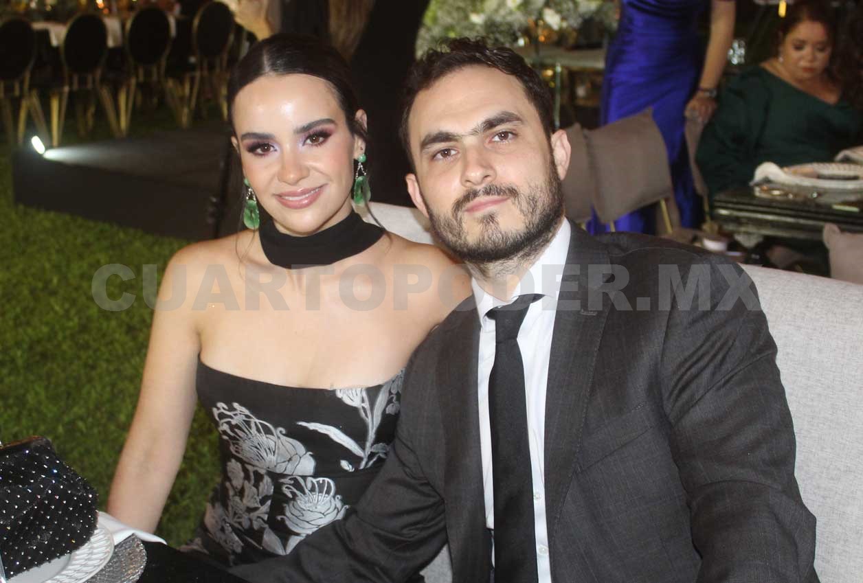 Roberto y Karla enlazan sus vidas