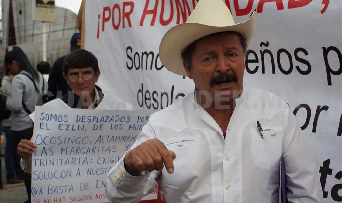 Desplazados exigen tierras tomadas por el EZLN hace 29 años