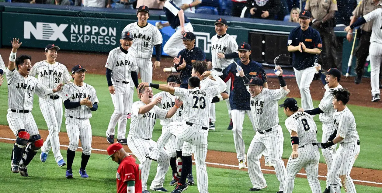 México quedó tendido en el campo por Japón