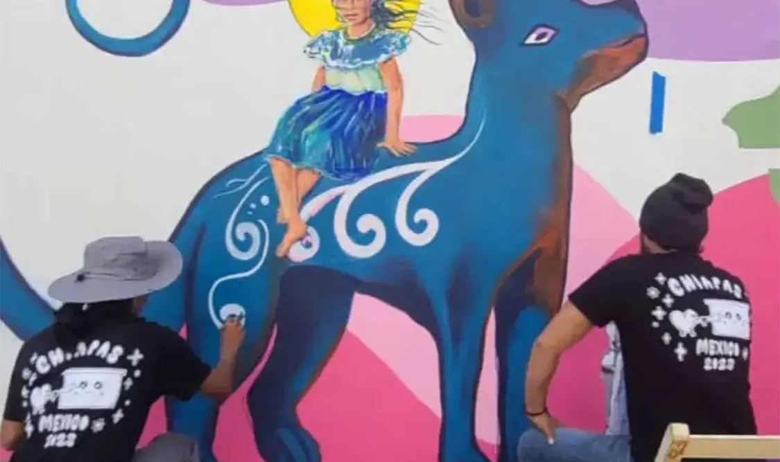 Crean mural colectivo en San Cristóbal