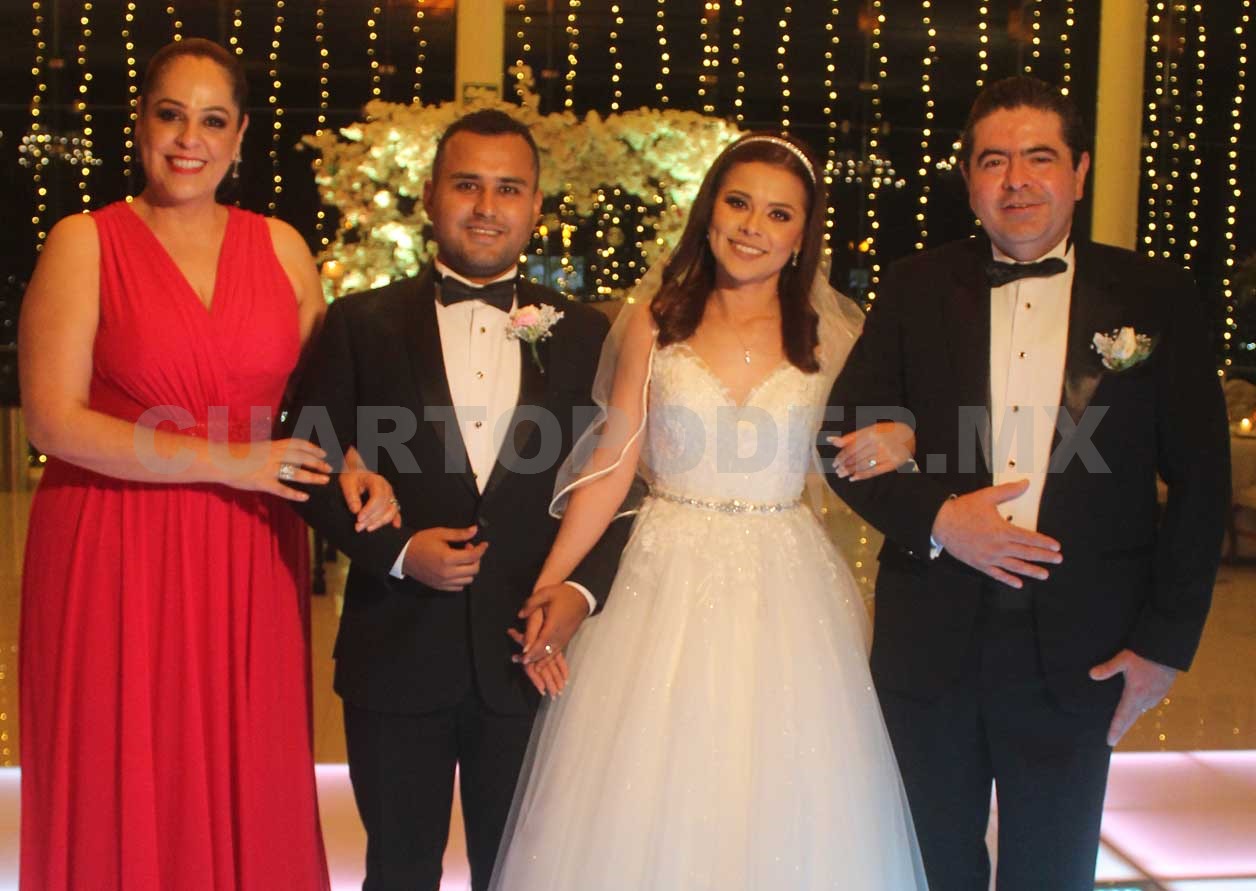 Enlazan sus vidas, Erick y Flor