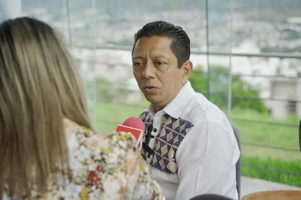 Certeza jurídica al pueblo con Nueva Ley de Registros Civiles: Llaven Abarca