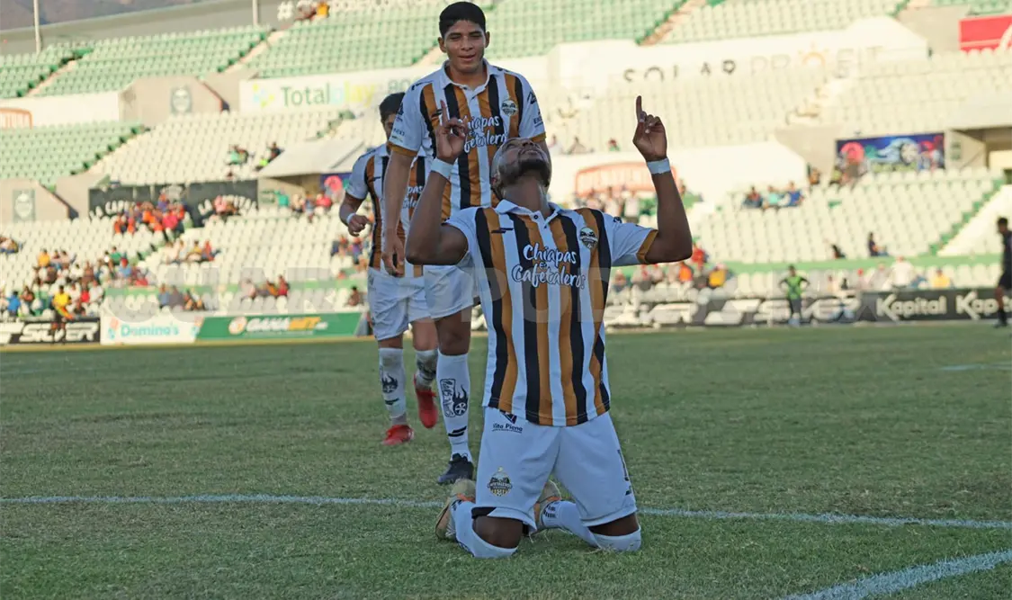 Cafetaleros recibe a Tecos en el estadio VMR