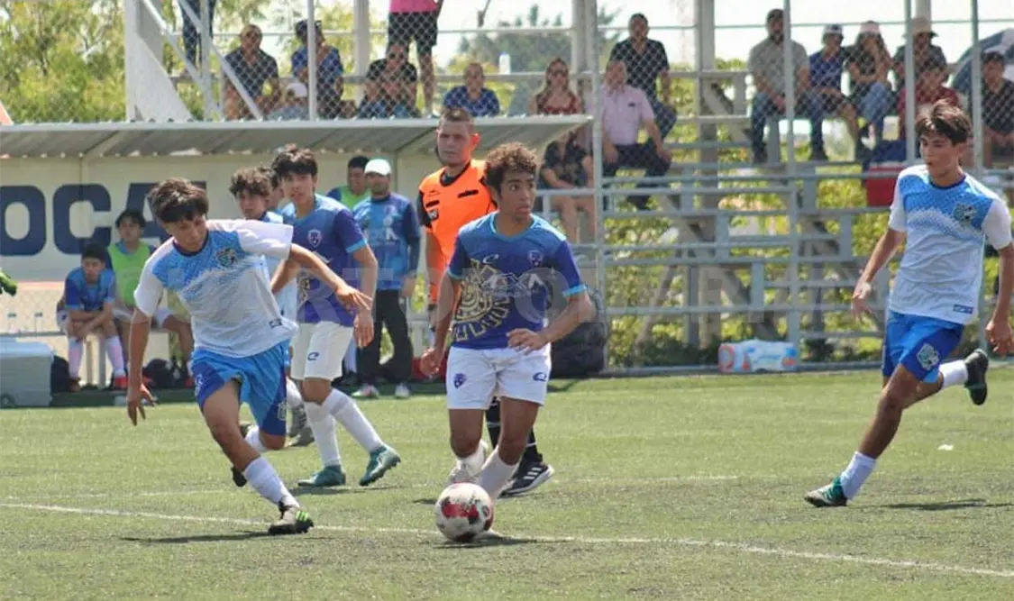 La afición fue importante para que los locales se sintieran más confiados y lograran empatar el partido. Alan Pola/CP