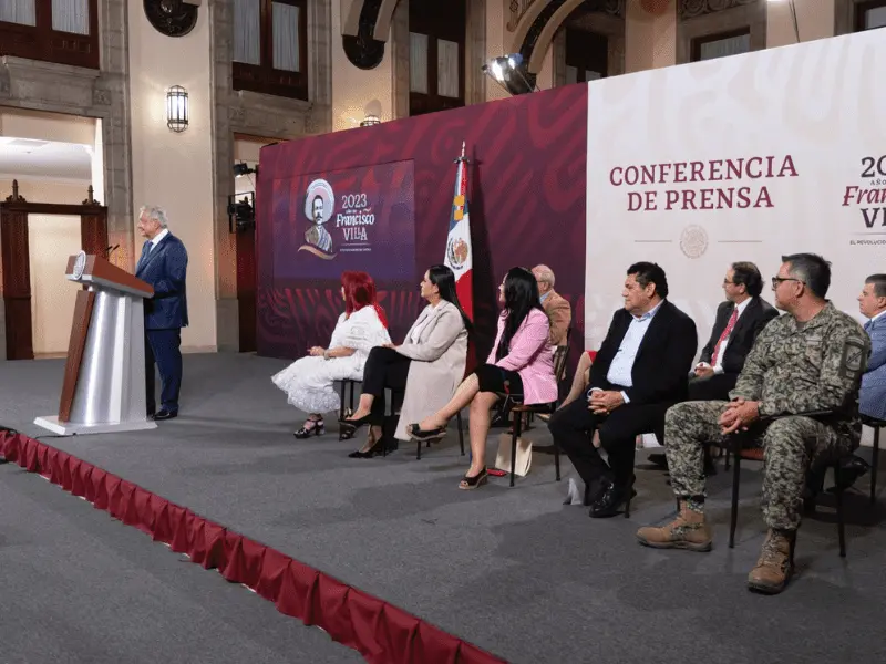 “Hay un plan C, que no estén pensando que ya se terminó todo”, señaló el mandatario federal. Cortesía