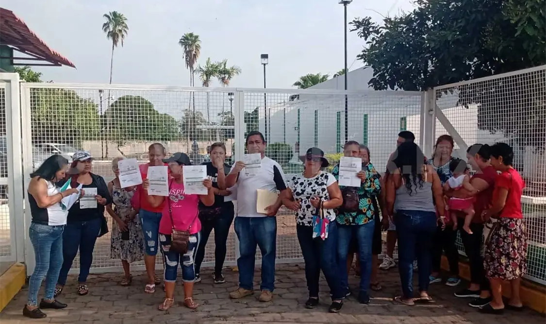 Protestan por constantes apagones en colonia del Sur