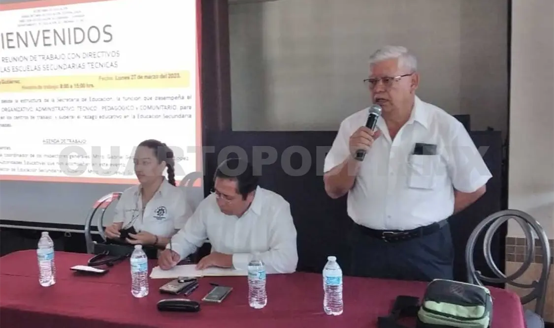 Realiza SEF reunión de trabajo con figuras educativas