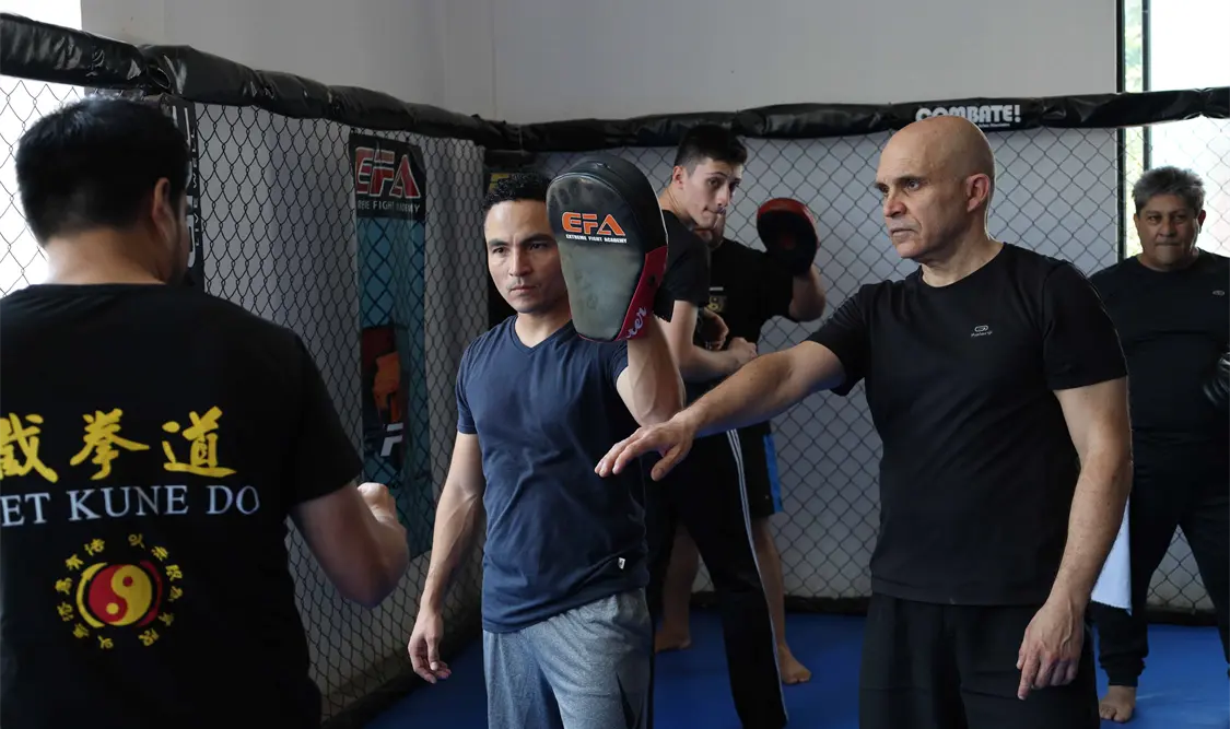 El español Joaquín Marcelo es autor del libro “Jeet Kune Do, el camino de la simplicidad”. Carlos López/CP