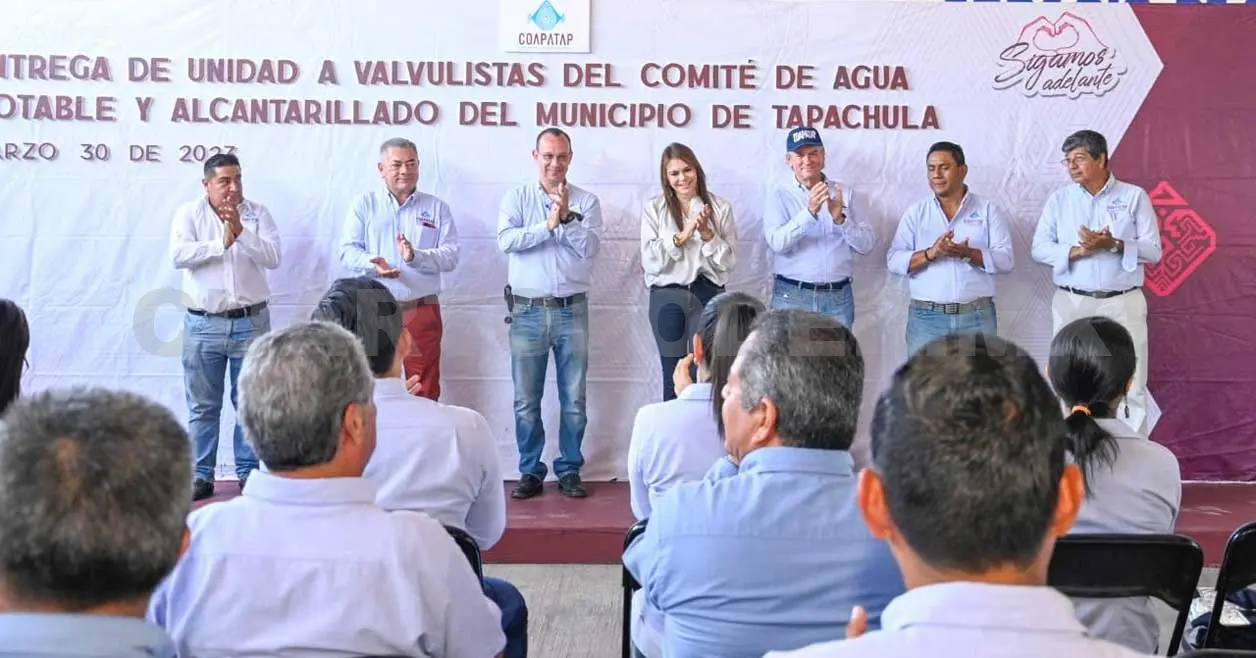 Vamos a mejorar el abasto del agua: Rosy Urbina
