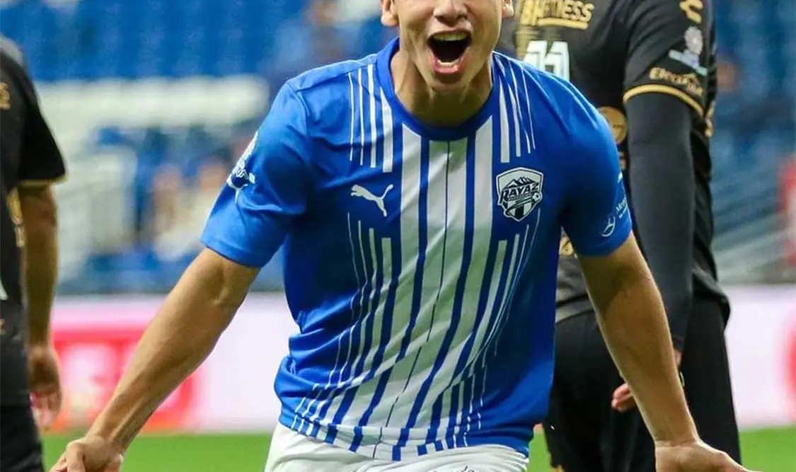 Erick Carballo anota con Rayados en Expansión
