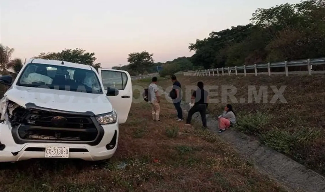 Pick up colisiona contra vaca