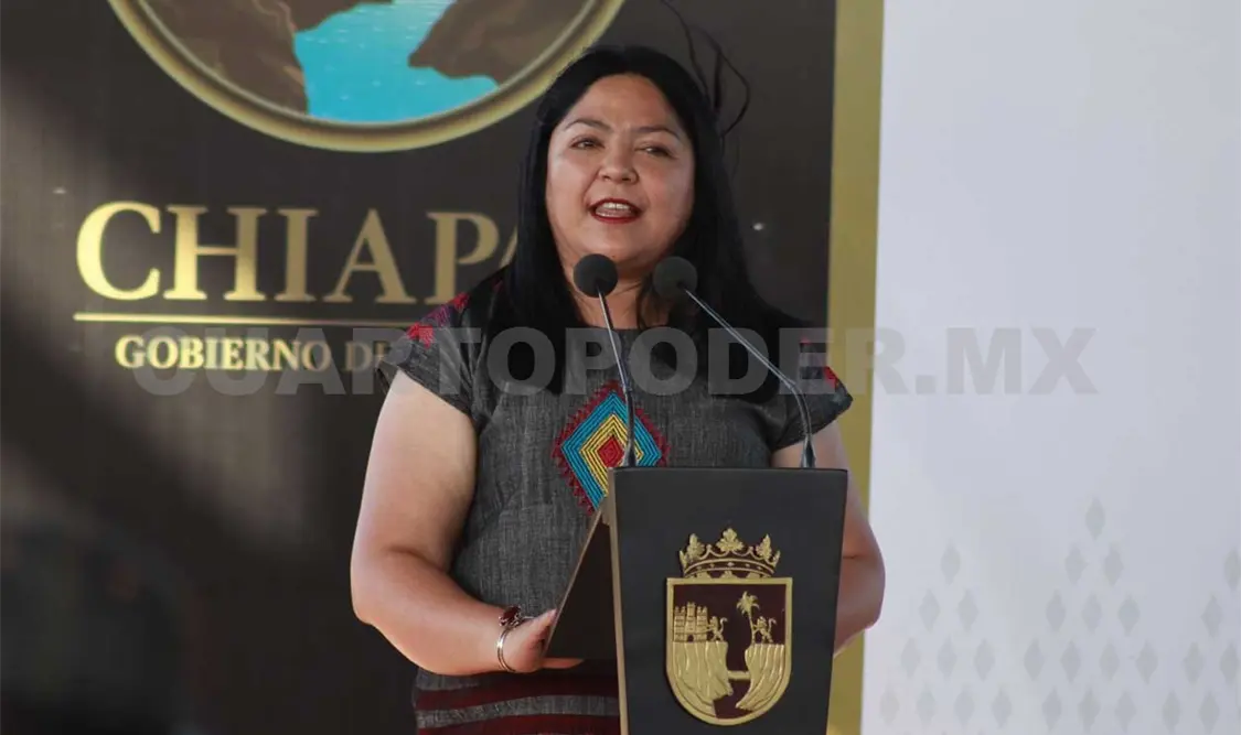 Capacitan en primeros auxilios a funcionarios del municipio de Comitán