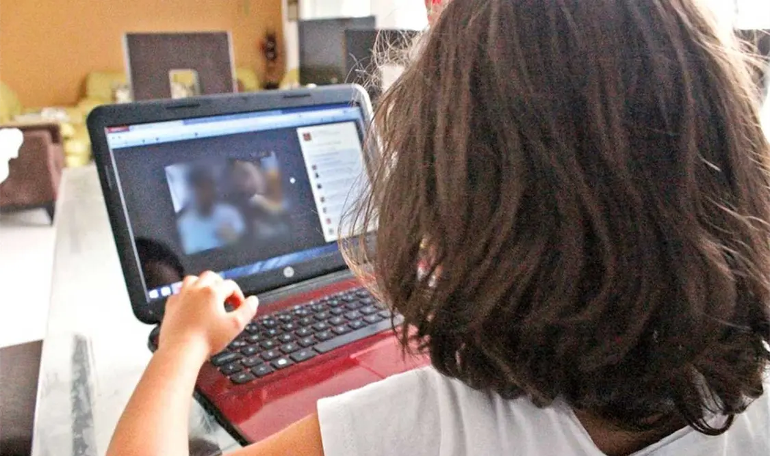 La diputada morenista, Laura Imelda, presentó una iniciativa para sancionar penalmente a aquellas personas que en redes sociales promuevan y difundan retos virales. Cortesía