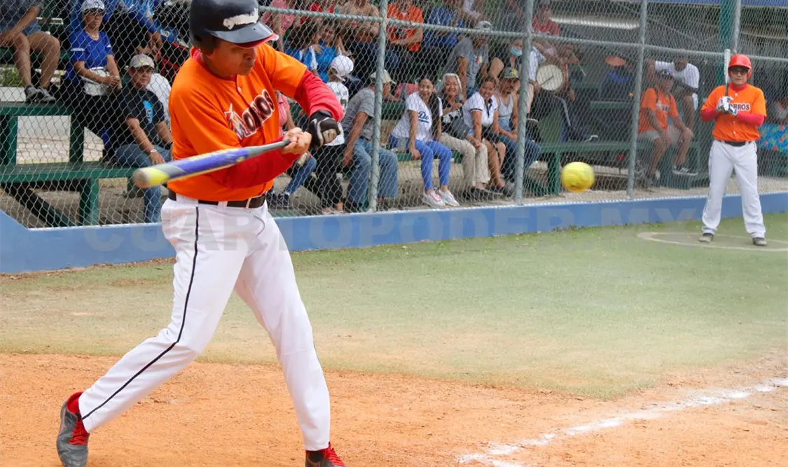 Morros gana a Petroleros en “extrainning”